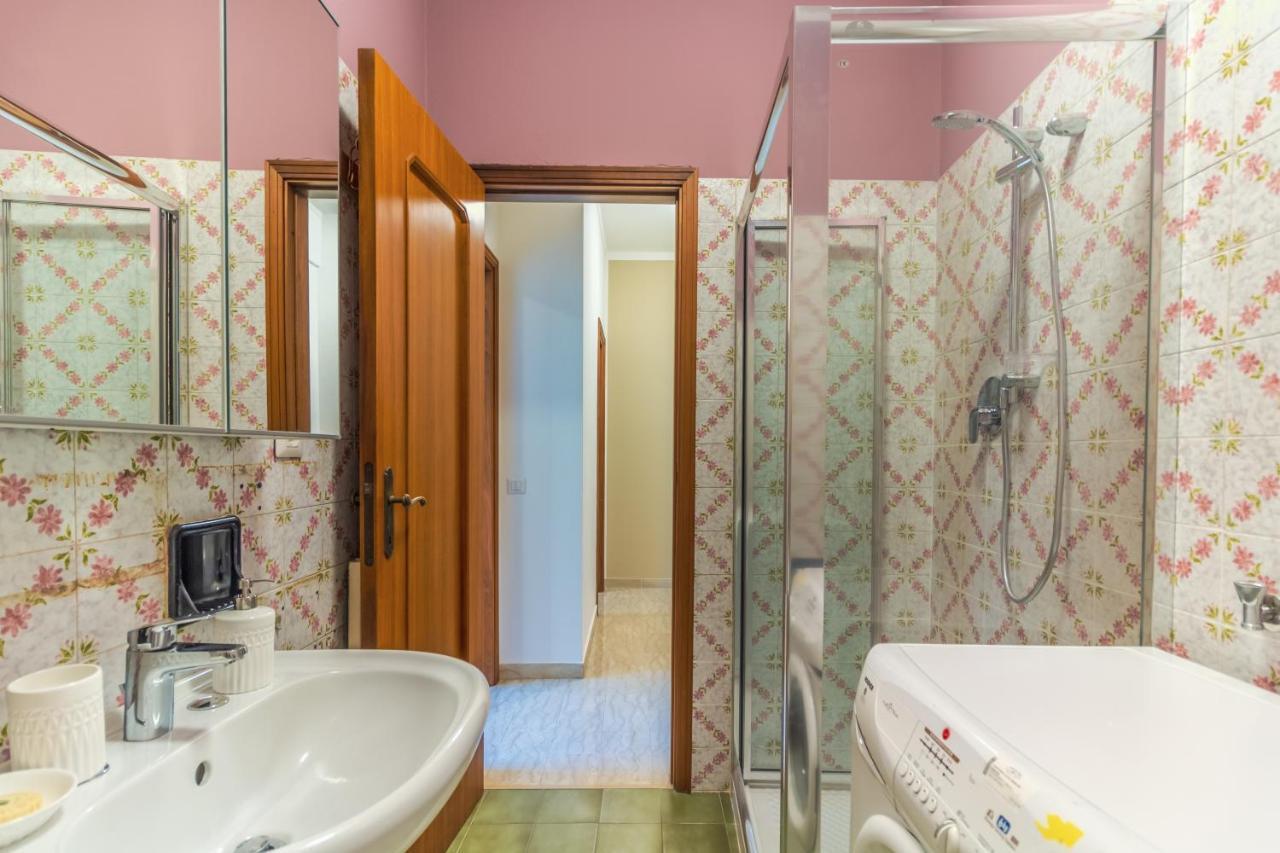 Casa Bea Cuore Di Rapallo Piu Parcheggio Exterior foto
